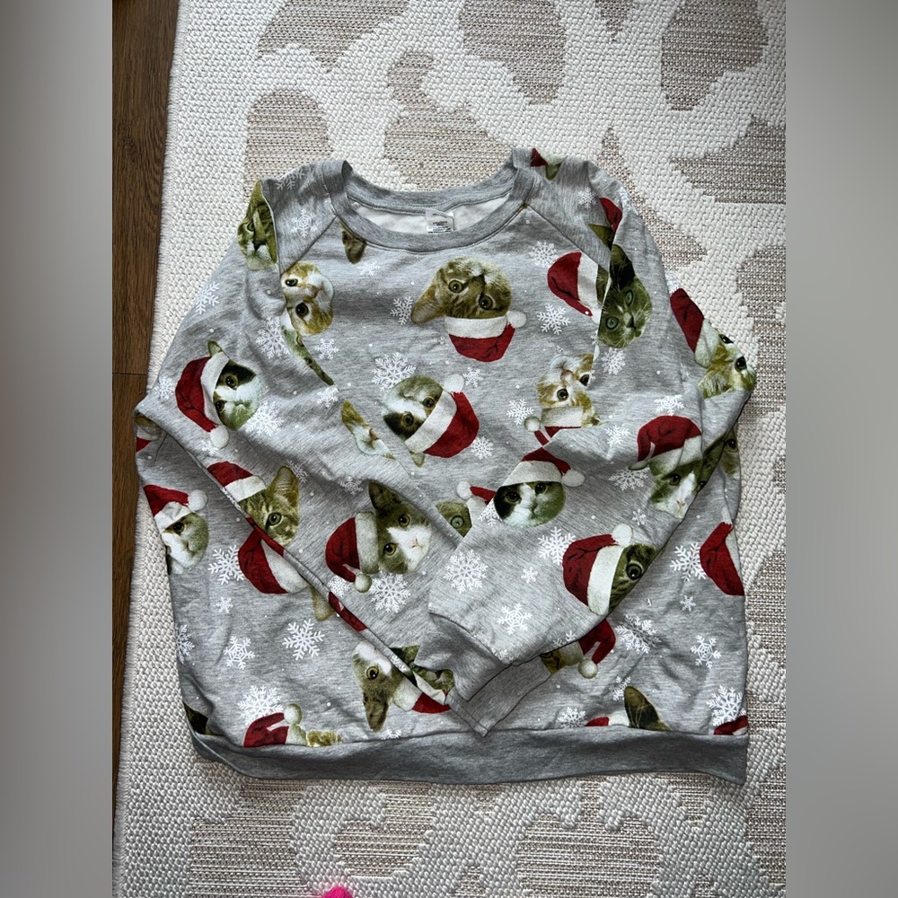 Freeze | Cat Sweater